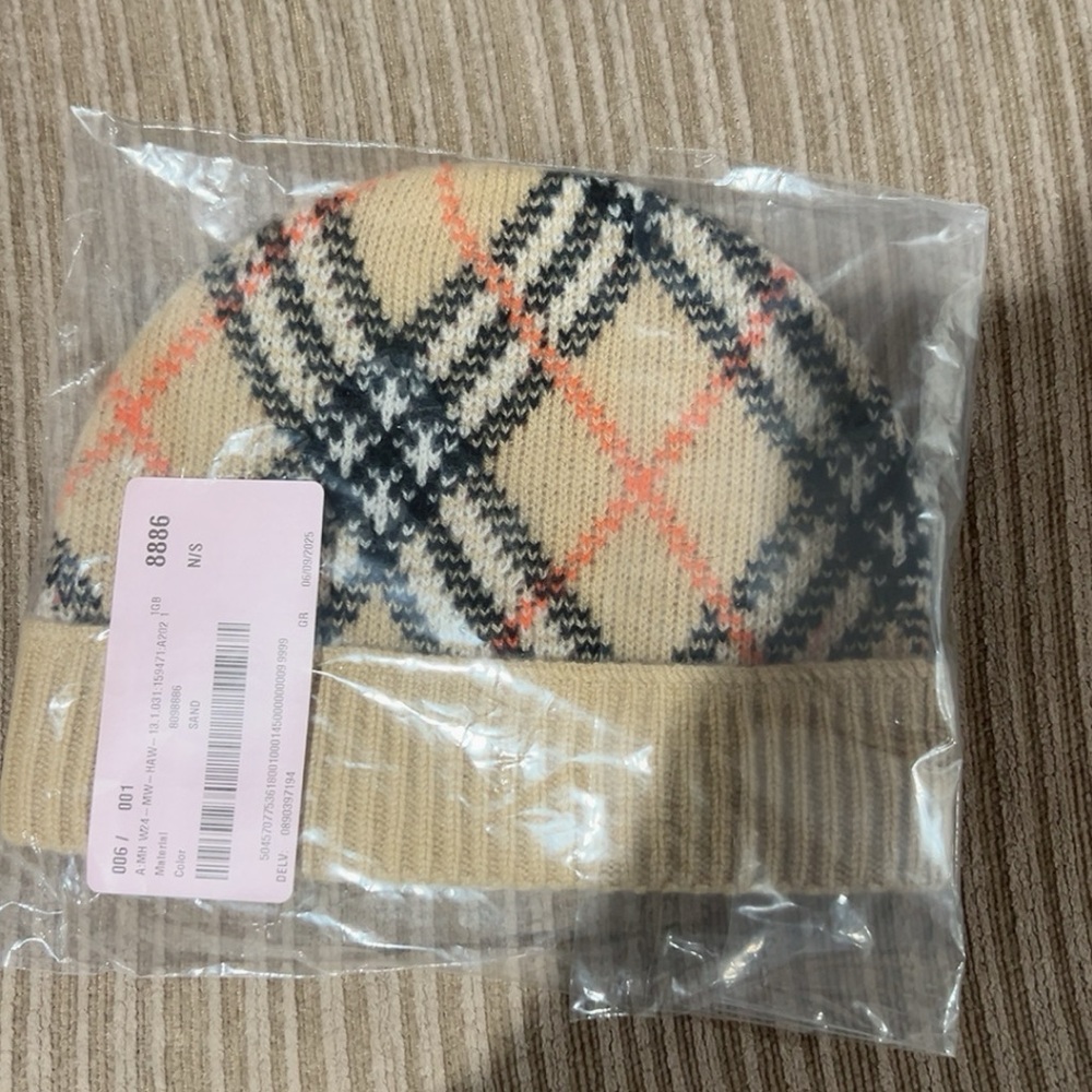 Burberry Beige and Black Checkered Beanie - Picture 2 of 5